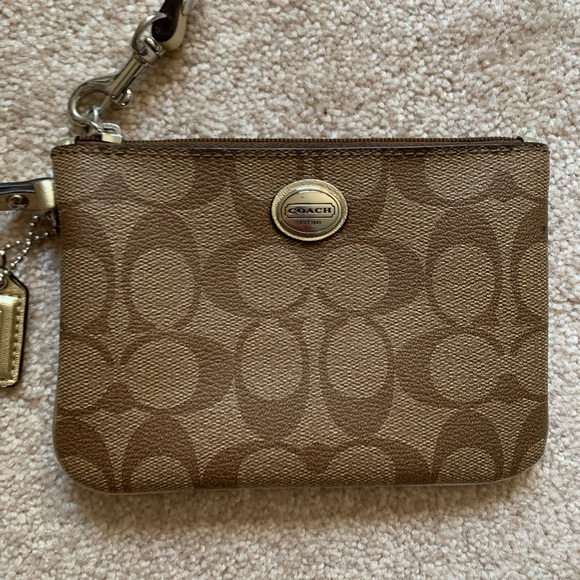 Coach | Metallic gold & brown leather wristlet - Picture 2 of 8